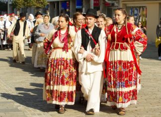 Kud-ovi u šetnji gradom