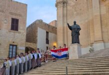 FOTO | Folklorni ansambl “Etno Siscia Sisak” na Međunarodnom festivalu na Malti